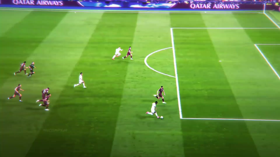 爱游戏娱乐-包含姆巴佩回归赛场，关键助攻首场状态亮眼，G2观众沸腾！的词条